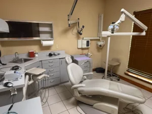 Dental-Office-Beaumont-TX-Operatory-1.jpg