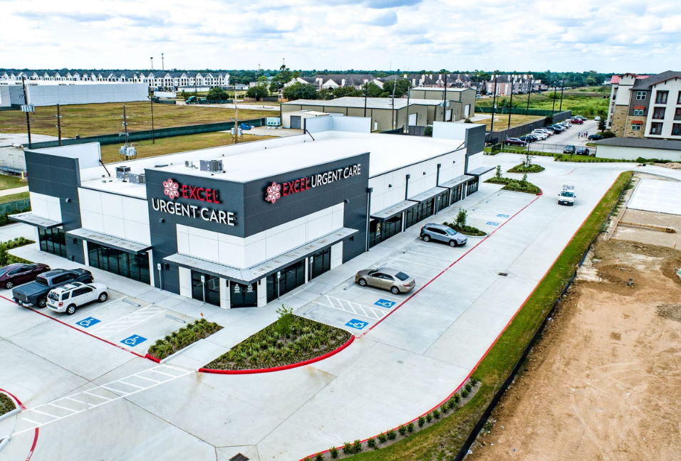 Office retail space in Houston, TX with Katy Tollway frontage